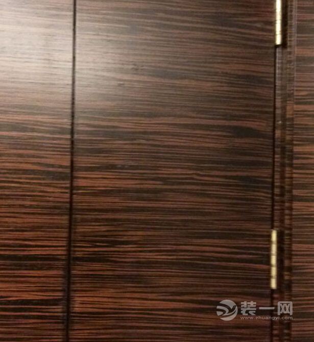 包头装修公司木门修复过程